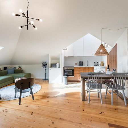 Guestready - Spacious And Modern Apt W/ Skylight Porto Eksteriør billede