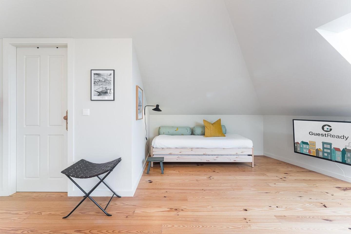 Guestready - Spacious And Modern Apt W/ Skylight Porto Eksteriør billede