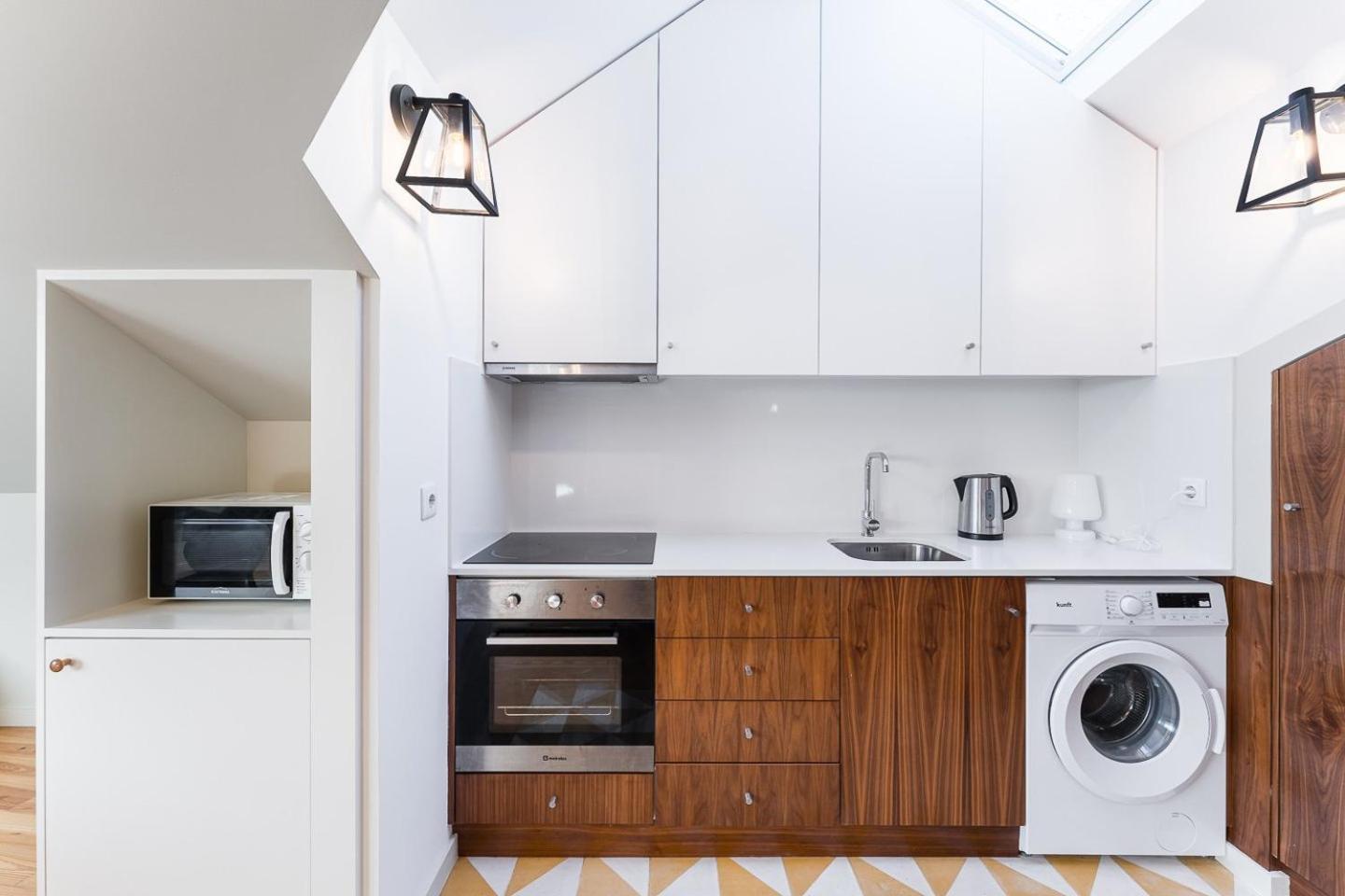 Guestready - Spacious And Modern Apt W/ Skylight Porto Eksteriør billede