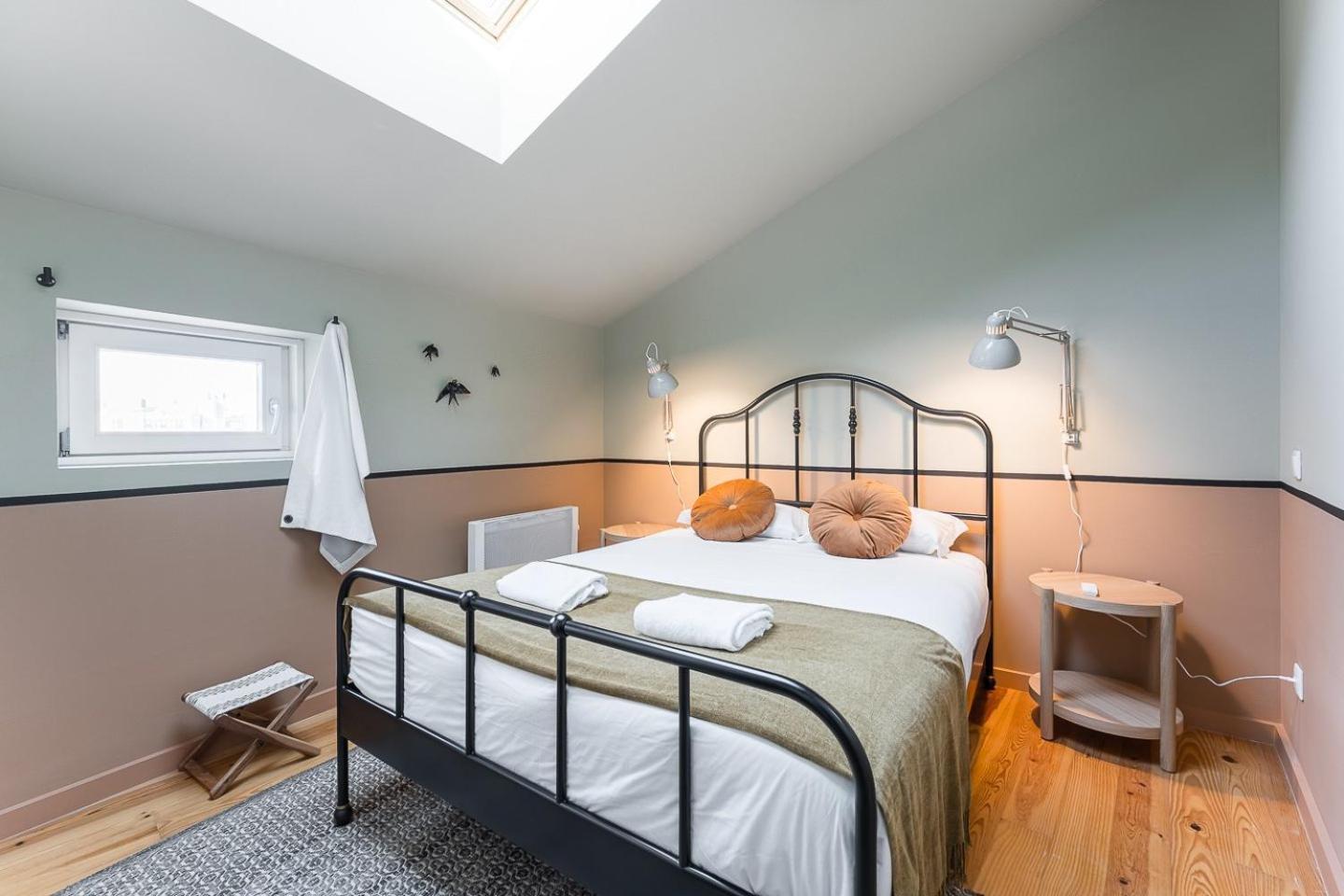 Guestready - Spacious And Modern Apt W/ Skylight Porto Eksteriør billede